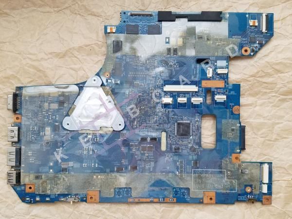 Материнська плата Lenovo B570
